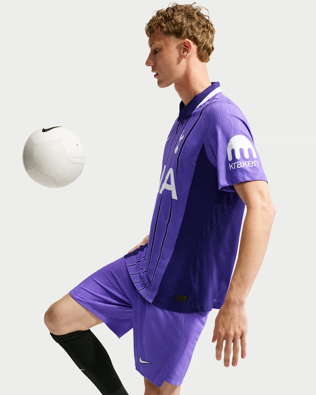 Tottenham Hotspur 2026/27 Match – Terza
